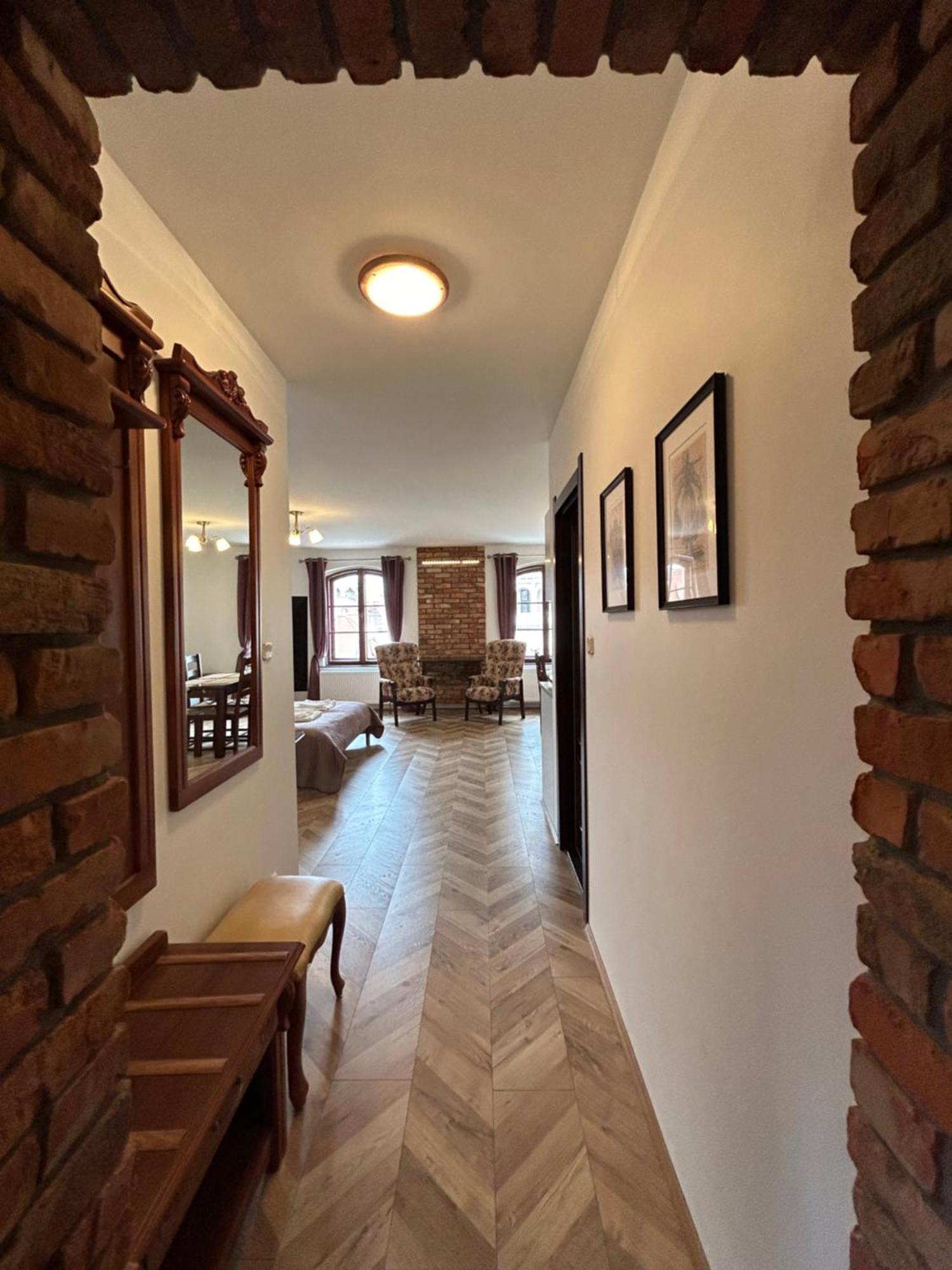 Apartament Stary Rynek 41 Poznań Esterno foto